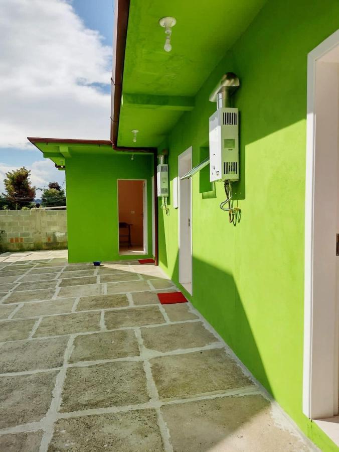 Suite Privativa - Casa Dos Avos 2 Campos do Jordão Esterno foto